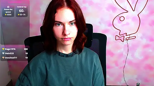 Chat XXX en directo de Fiona_Night