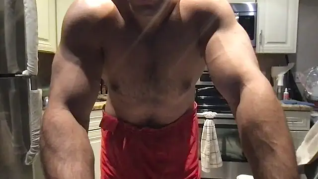 دردشة BigGuyMuscle الجنسية المباشرة