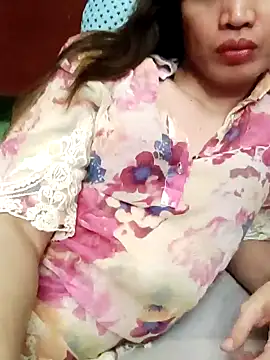 XXX chat uživo modela QueenSoreal