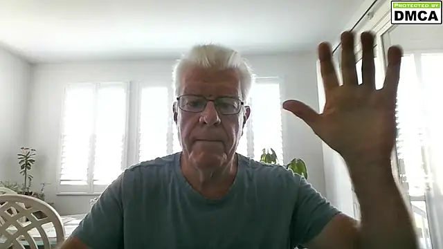 NeoOnSC: απευθείας συνομιλία ΧΧΧ