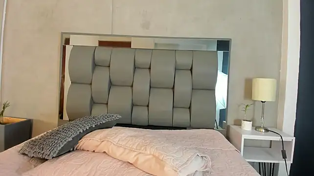 Czat XXX na żywo – Charlie___Musk