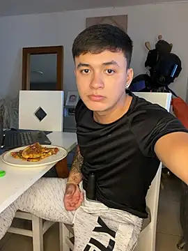 Christopher_strongg লাইভ XXX চ্যাট