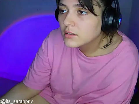 soysara15's Live XXX Chat