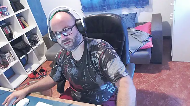 ravingr4d4 Chat XXX live