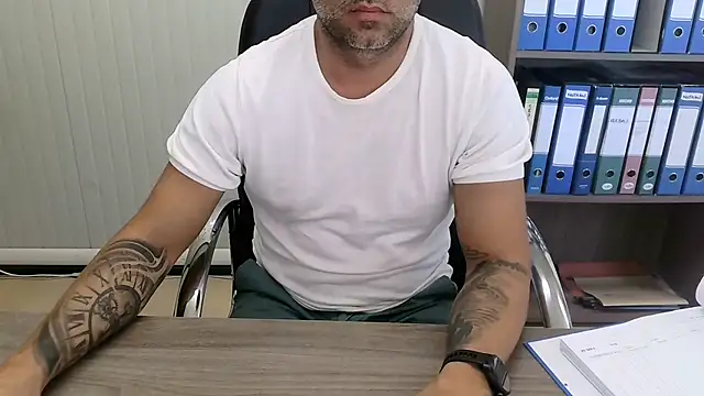 Evasionee Chat XXX live