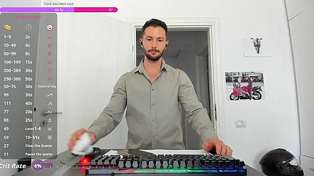 Chatroom XXX en direct de ZackFraser