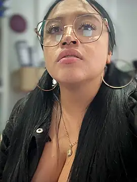 แชท XXX สดของ Outdoors-Mia_Khalifa