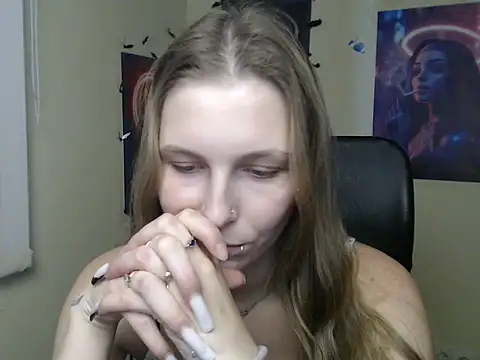 StrangerGi's Live XXX Chat