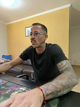 MeladoDiMel's Live XXX Chat