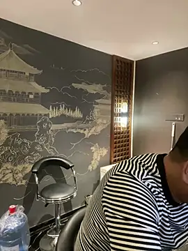 Chat XXX ao vivo de zhang1118