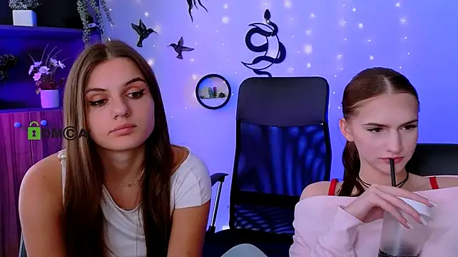 lisa_dark_ Obrolan Langsung XXX