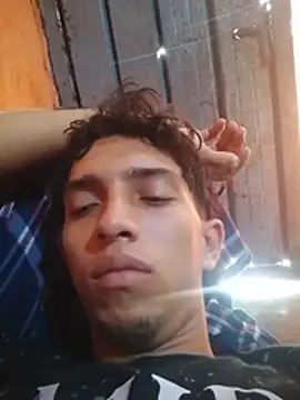 XXX chat uživo modela Noscay