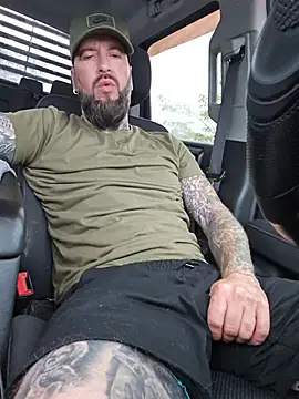 Beardedtattood Live XXX-chat