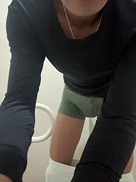 taro_taro45's Webcam Show