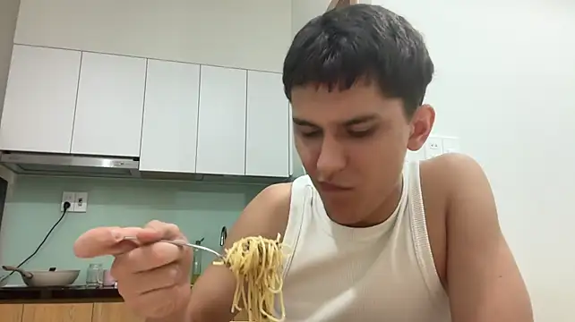 XXX chat uživo modela Adrian_Coles
