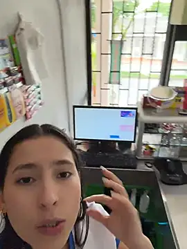 LittleDoll___ Chat XXX in diretta