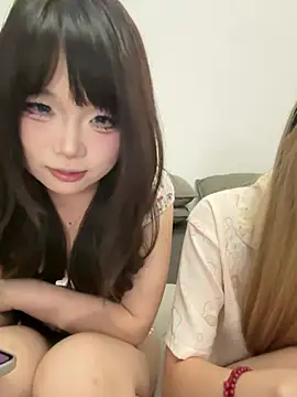 yyydgdaのライブXXXチャット