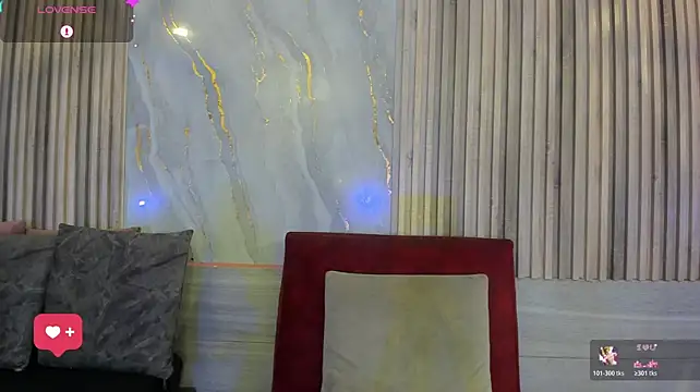 BriannaChelsea's Live XXX Chat
