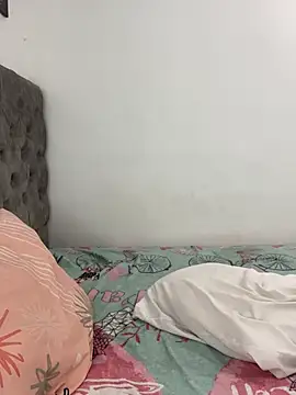 Chat +18 de Pamela23x ao vivo