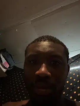 Bigdickbobby91 Show in webcam
