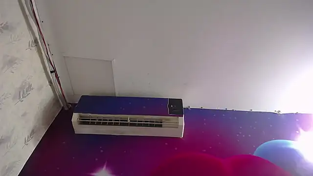 Онлайн чат XXX KeysyCFire