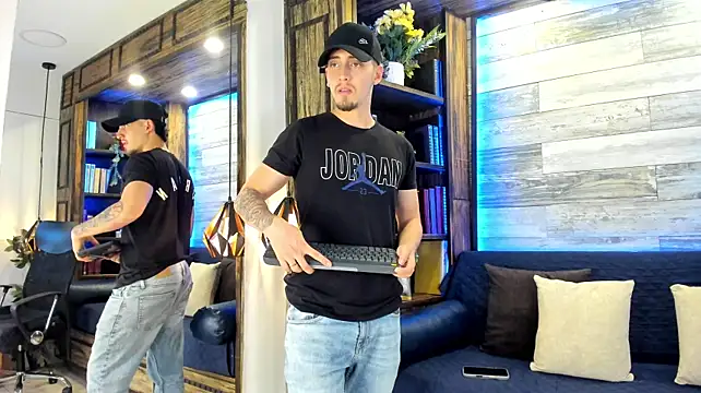 Онлайн чат XXX Jeremy_Blake