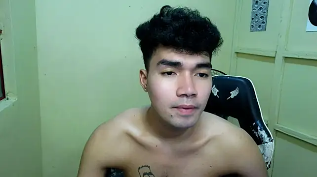 milkehhhh 即時 XXX 聊天