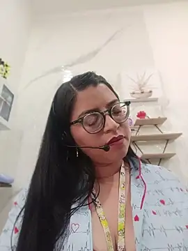 SOFI__10's Live XXX Chat