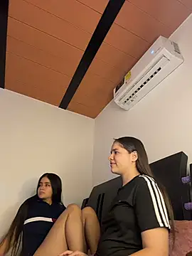 Zow_ Live XXX-Chat