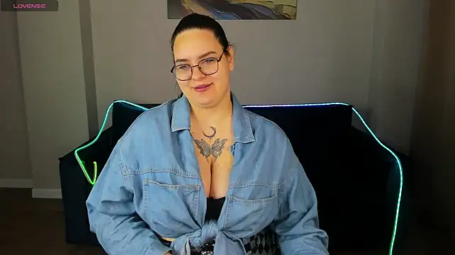Kity_Mooree Chat XXX in diretta