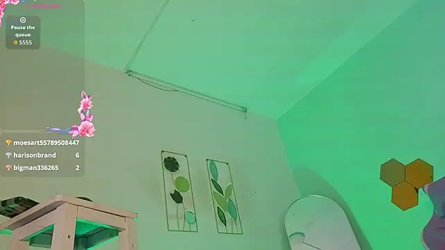 Онлайн чат XXX Kardy_Castle7