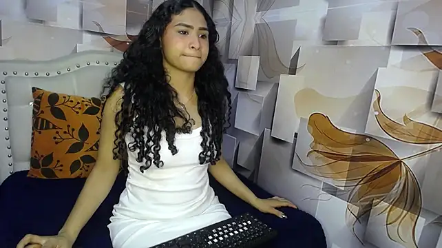 malaika_chalo Live XXX-Chat