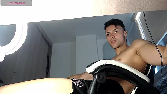 Tyler_axel – Naživo XXX chat