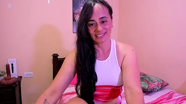 sara_florez12 élő XXX-chatje