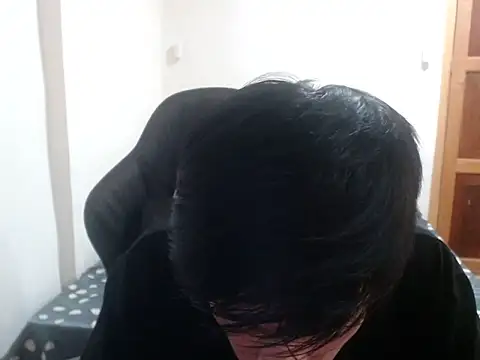 Živý XXX chat Hiraya__0