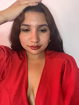 MiahJones_ Chat XXX in diretta