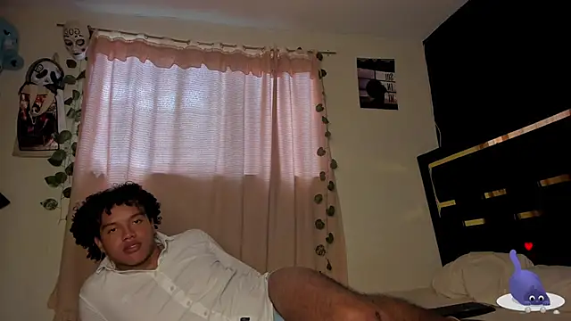 XXX chat uživo modela DanteAndKyle