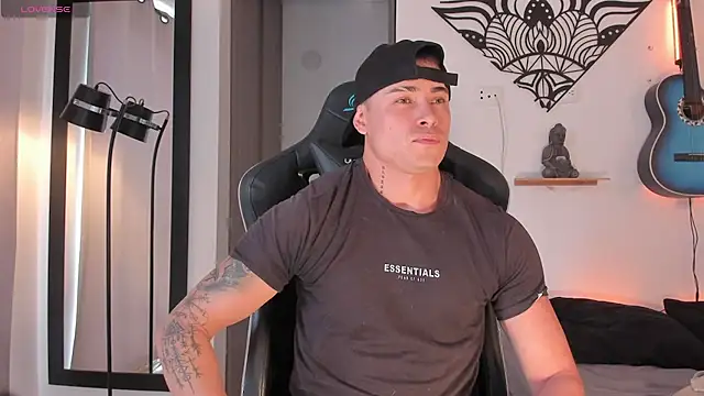 XXX chat uživo modela connorsmiith