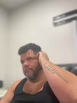 HotDominicanCum Chat XXX in diretta