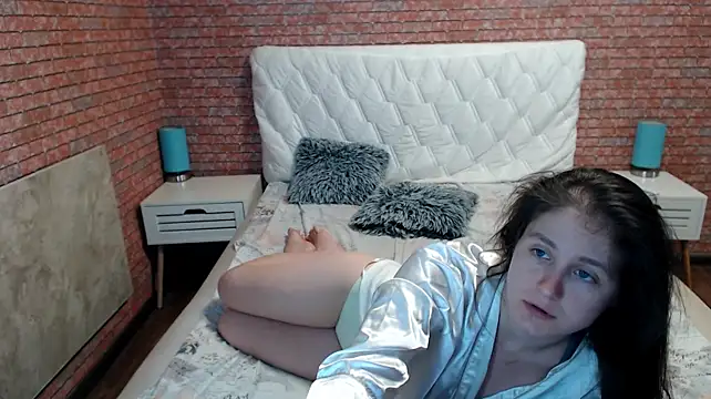 Holliy_Cooper Live XXX-Chat