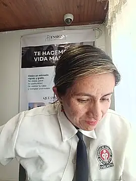 Valentina--1's Live XXX Chat