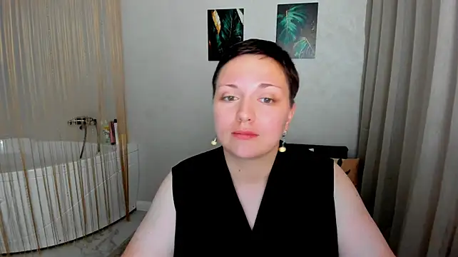 GoldenHazee Live XXX-chat