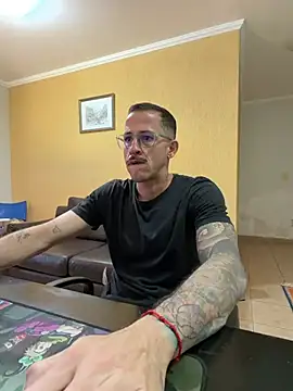 Chat +18 de MeladoDiMel ao vivo