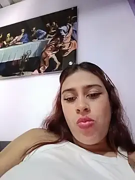 Chat +18 de MariBelle1 ao vivo