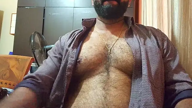 Mallu-Rohan Adlı Modelin Canlı XXX Sohbeti