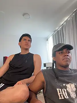 Mark_Nico Chat XXX live