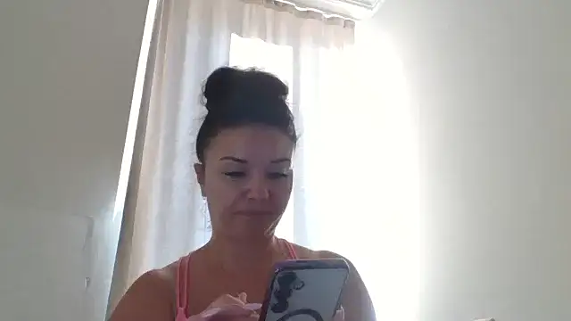 XXX chat uživo modela Linusya