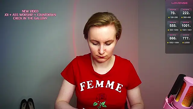 KinkyMissCherry – Naživo XXX chat