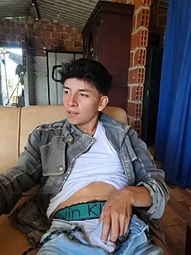 Vincent_Kane Chat XXX in diretta