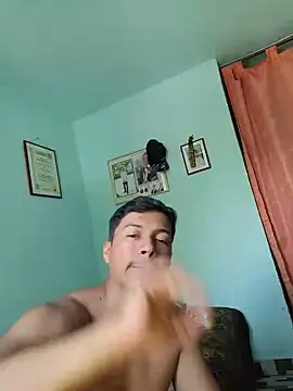 morenito420 live XXX chat
